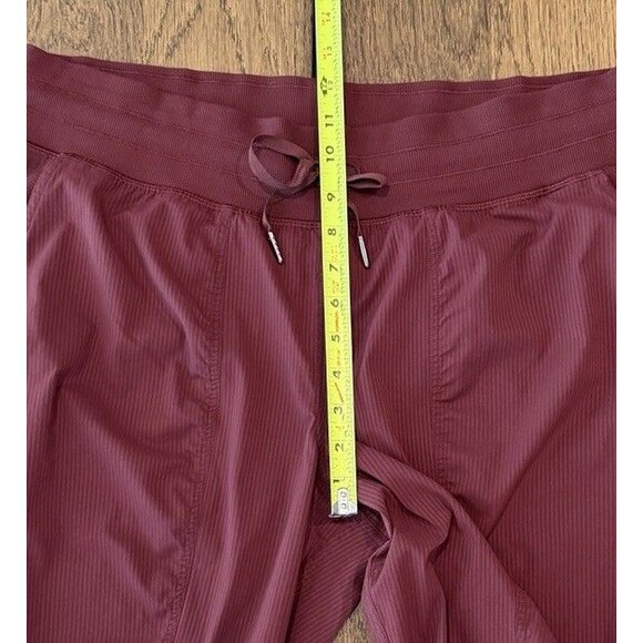 Lululemon Dance Studio Mid Rise Jogger Women’s Sz 14 Mulled Wine Drawstring - Picture 10 of 12